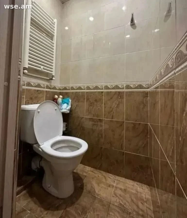 4-սենյականոց, 101 մ², 5/9 հարկ, Մինսկի փողոց 35