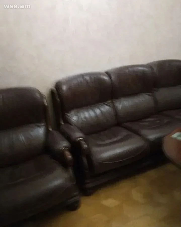 5-սենյականոց, 120 մ², 2/5 հարկ, Նար-Դոսի փողոց 18