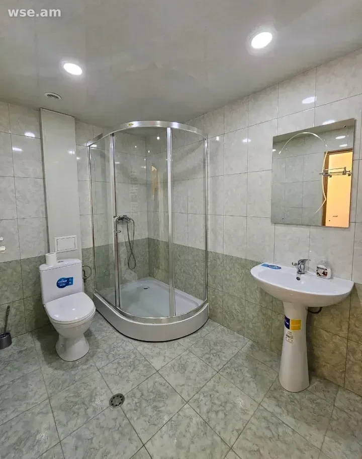 2-սենյակ., 53 մ², 4/5 հարկ, Տիգրան Մեծի պողոտա 52
