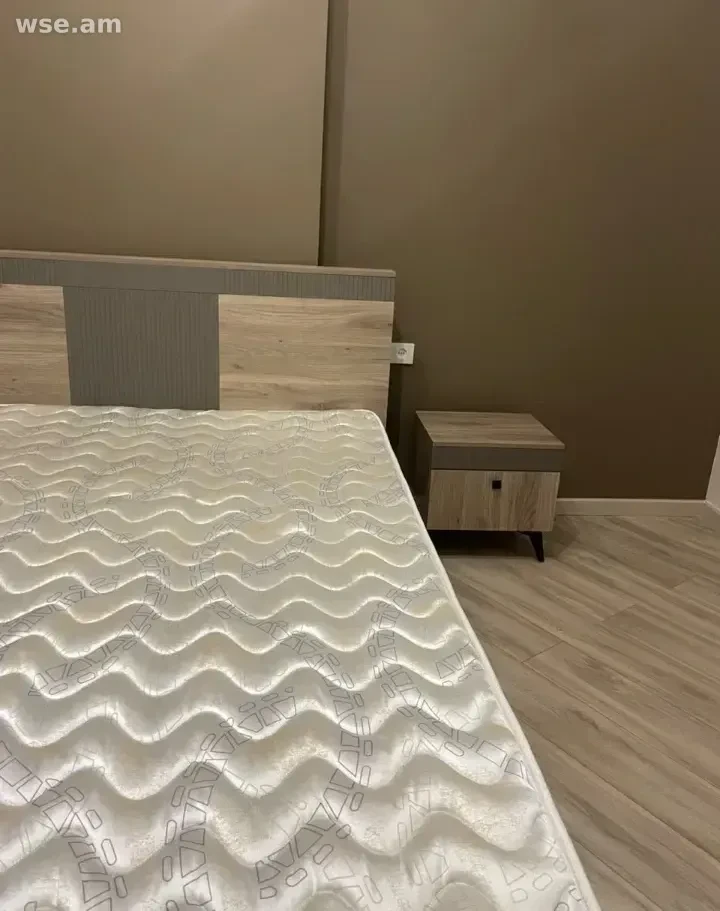 2 սենյականոց, 58 մ², 4/5 հարկ, Գարեգին Հովսեփյան փողոց 24/2