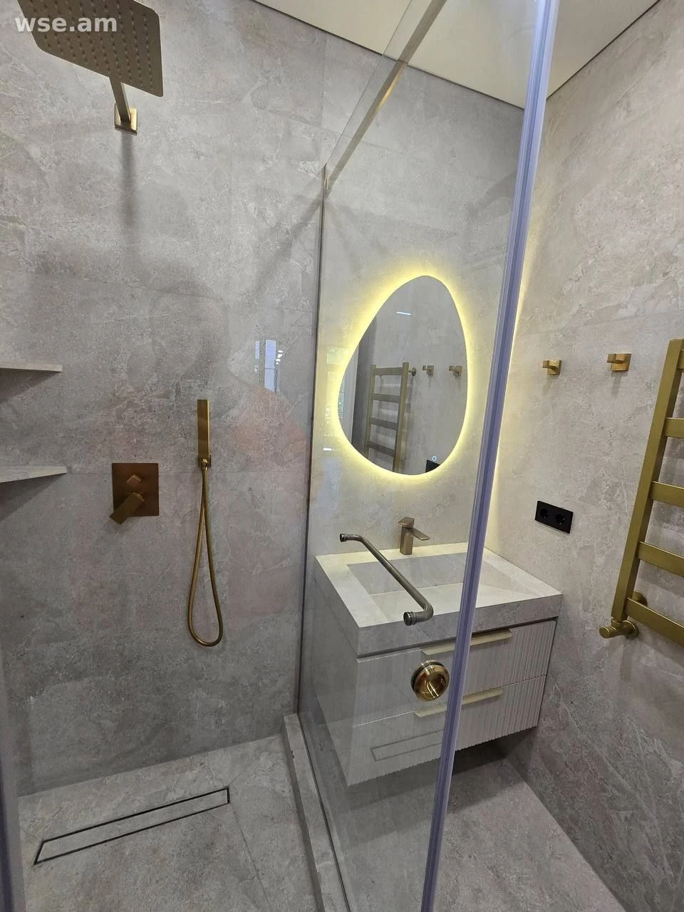 4 սենյականոց, 110 մ², 2/4 հարկ, Թումանյան փողոց 38