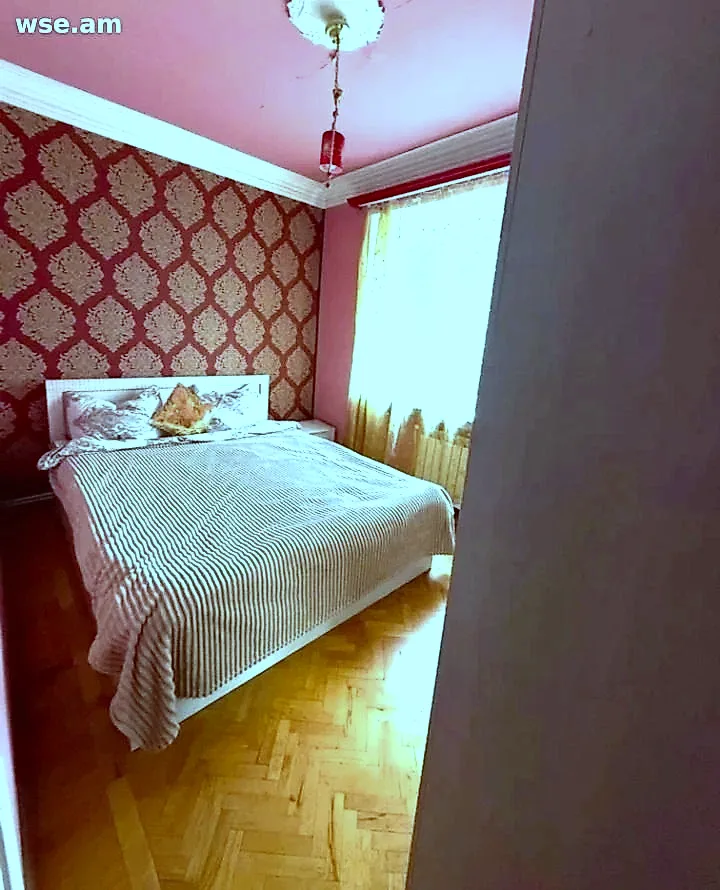3-комн., 83 м², 3/9 эт., улица Себастия 18/1