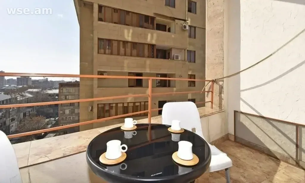 2-комн., 76 м², 8/13 эт., проспект Месропа Маштоца 33/1