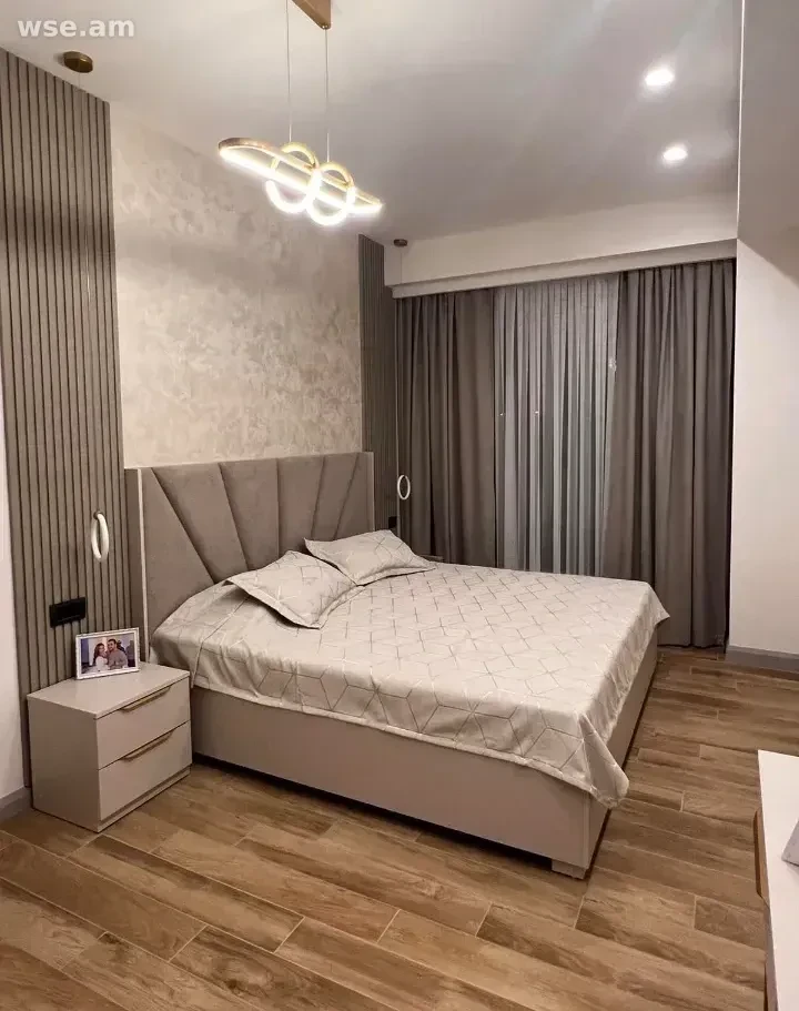 3-room, 72 m², 8/18 floor, 14/4 Davita Anhakhta Street