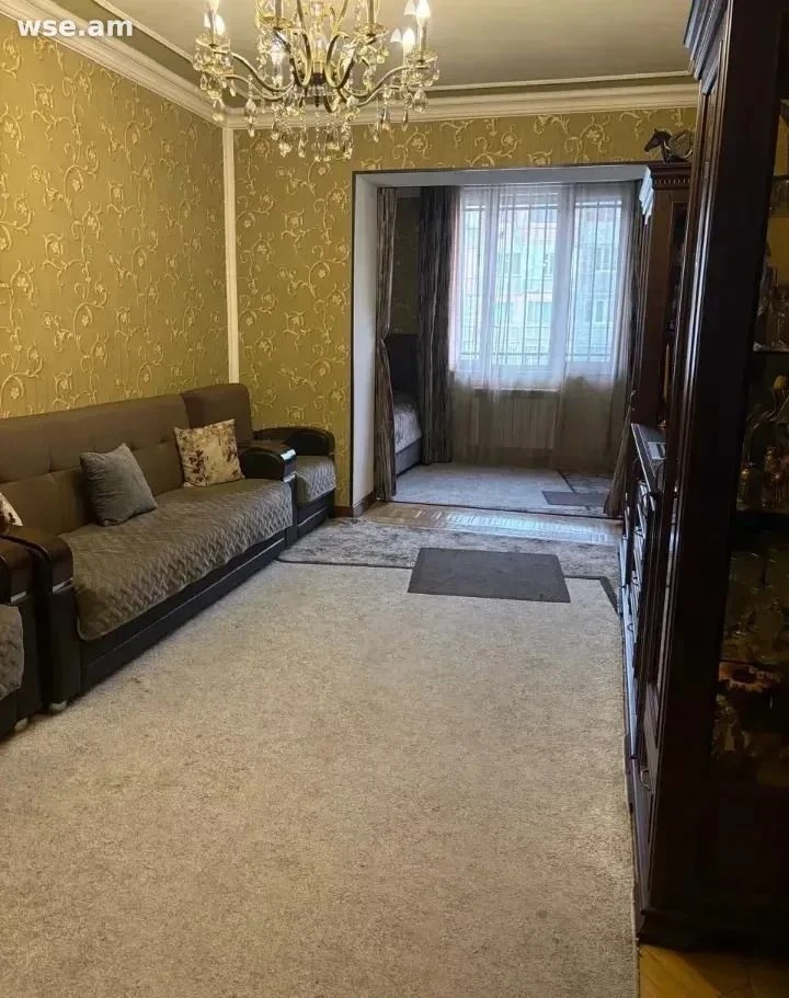 4-комн., 75 м², 2/5 эт., улица Грачья Кочара 27