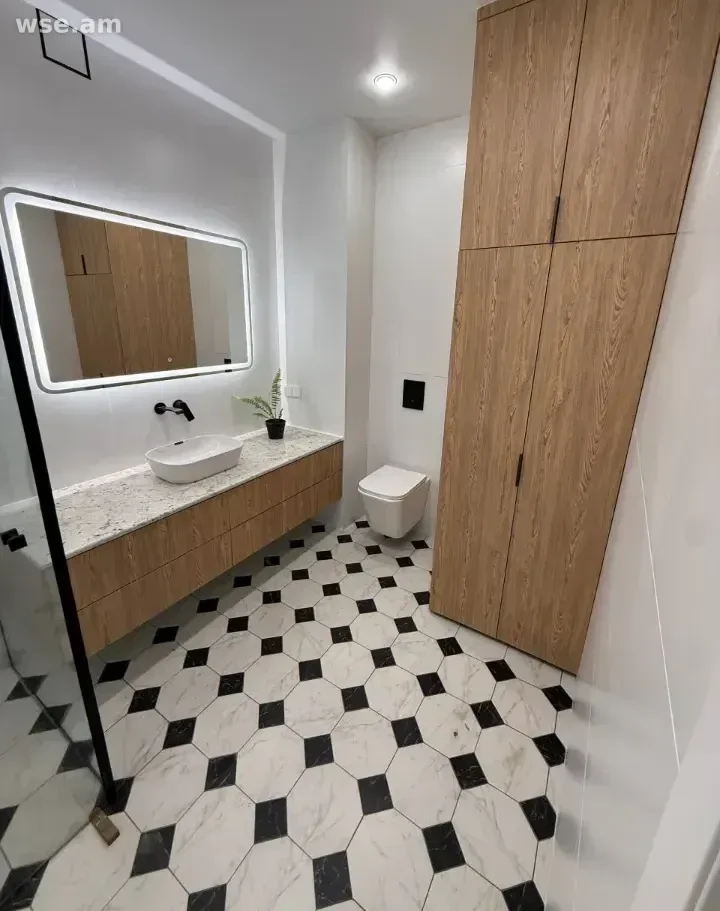 2-комн., 50 м², 7/16 эт., улица Кирка Керкоряна 23/7