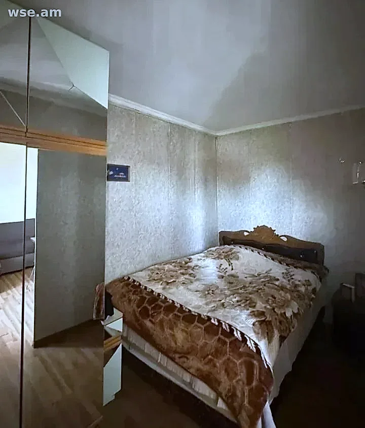 1-комн., 34 м², 5/5 эт., улица Ростов 19 