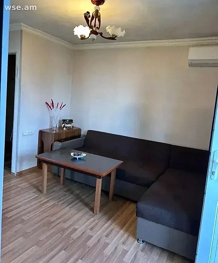 1-комн., 34 м², 5/5 эт., улица Ростов 19 