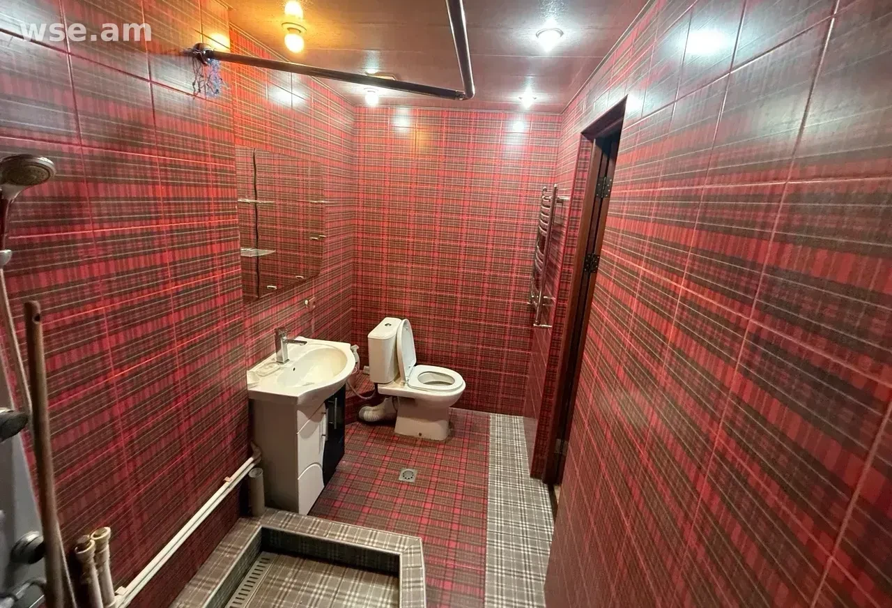 3-комн., 91 м², 9/11 эт., улица Закияна 3