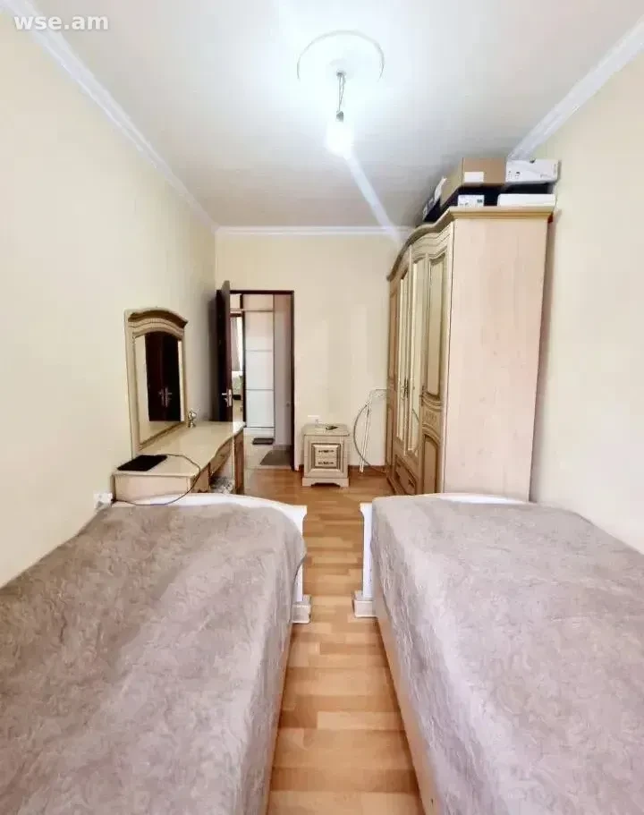 3-комн., 79 м², 1/12 эт., ул. Андраника Зоравара 68