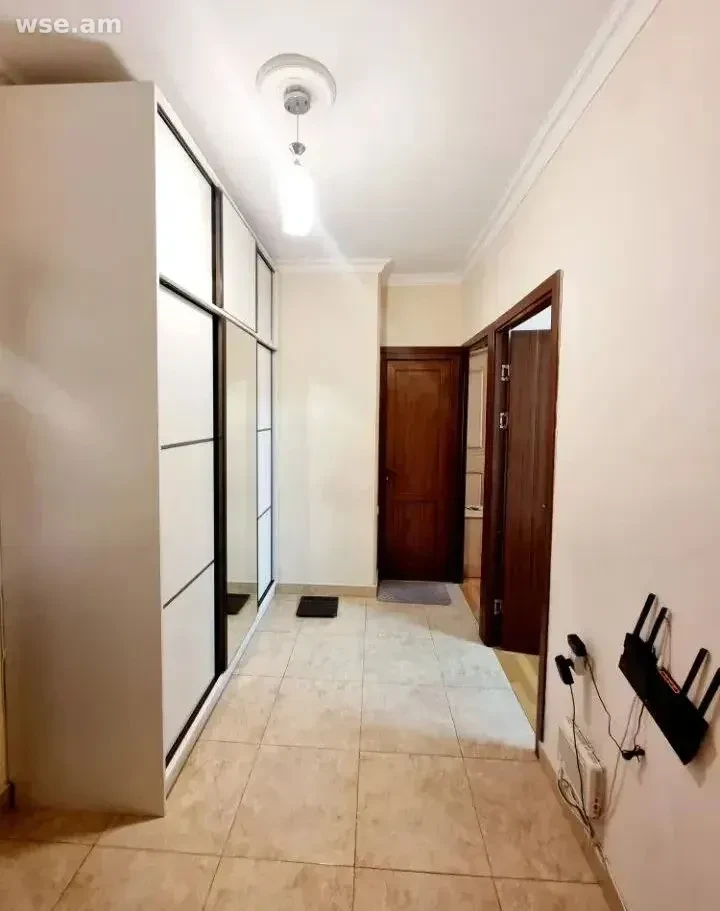 3-комн., 79 м², 1/12 эт., ул. Андраника Зоравара 68