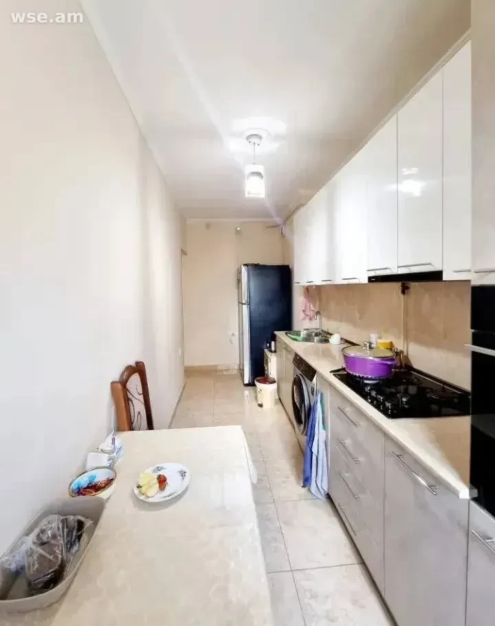 3-комн., 79 м², 1/12 эт., ул. Андраника Зоравара 68