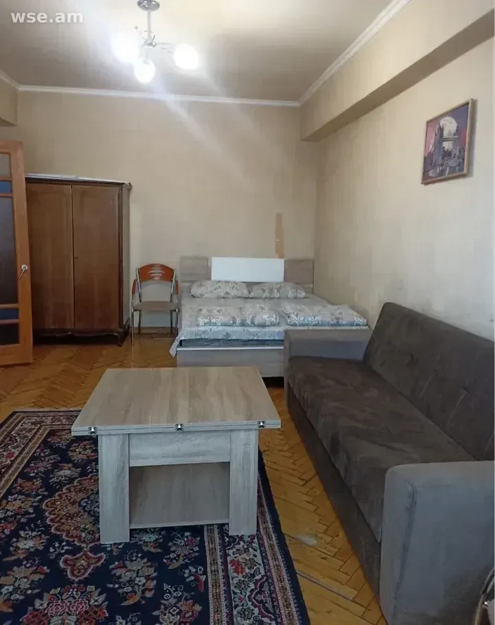 1-комн., 43 м², 5/10 эт., Улица Нар-Доса 77