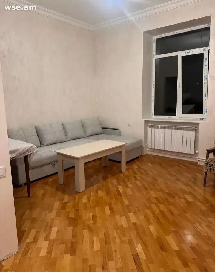 1-комн., 40 м², 2/4 эт., проспект Багратуняц 47