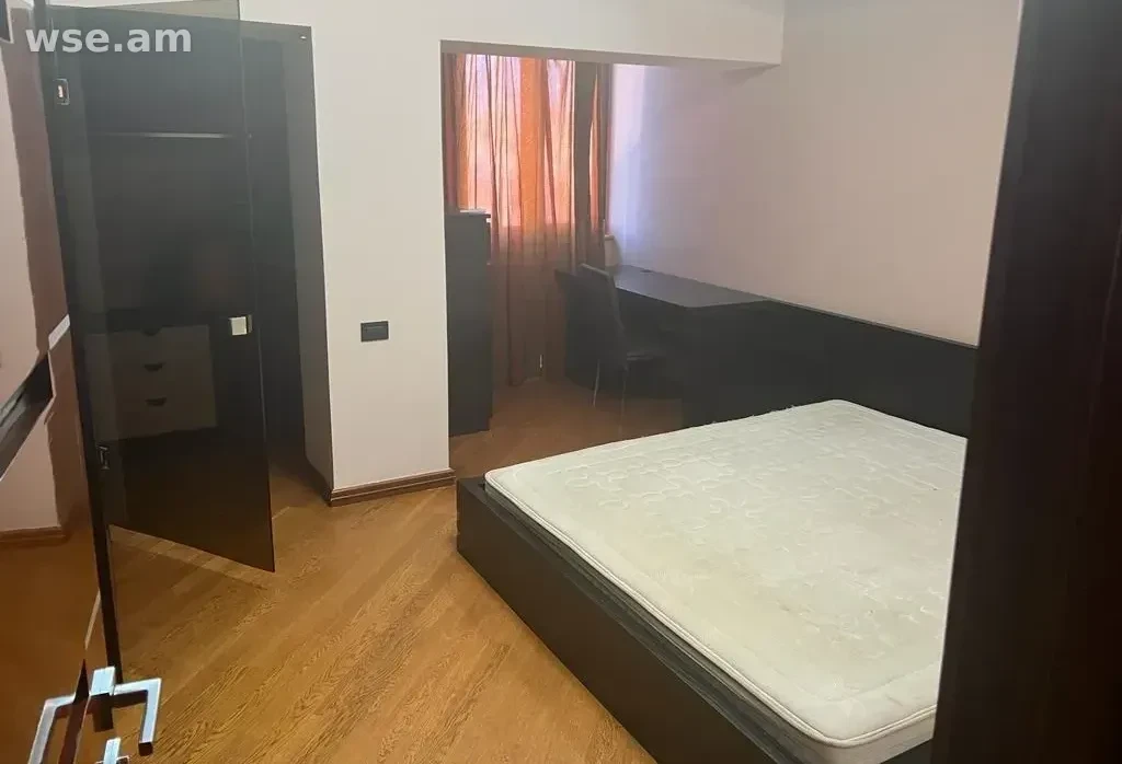 3-комн., 95 м², 8/13 эт., улица Налбандяна 25а
