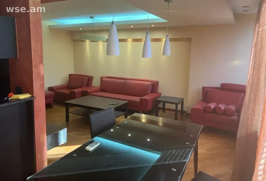 3-комн., 95 м², 8/13 эт., улица Налбандяна 25а
