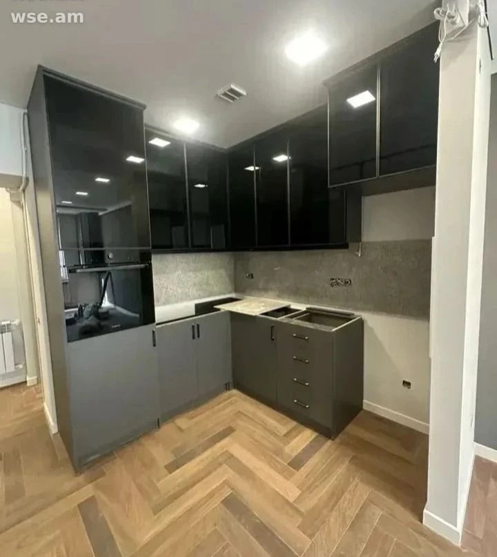 3-սենյակ, 54 մ², 4/6 հարկ, Մխիթար Հերացու փողոց 18Ա