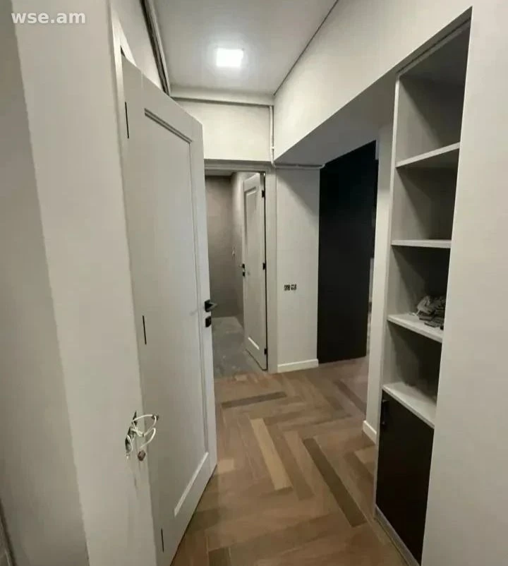 3-սենյակ, 54 մ², 4/6 հարկ, Մխիթար Հերացու փողոց 18Ա