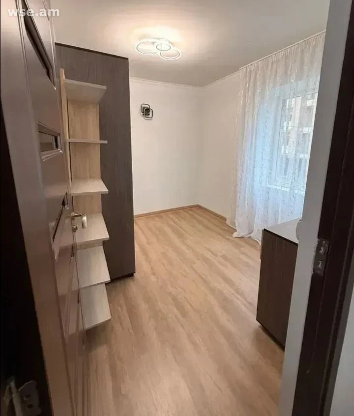 2-սենյականոց, 33 մ², 2/4 հարկ, Սեբաստիայի փողոց 3/9