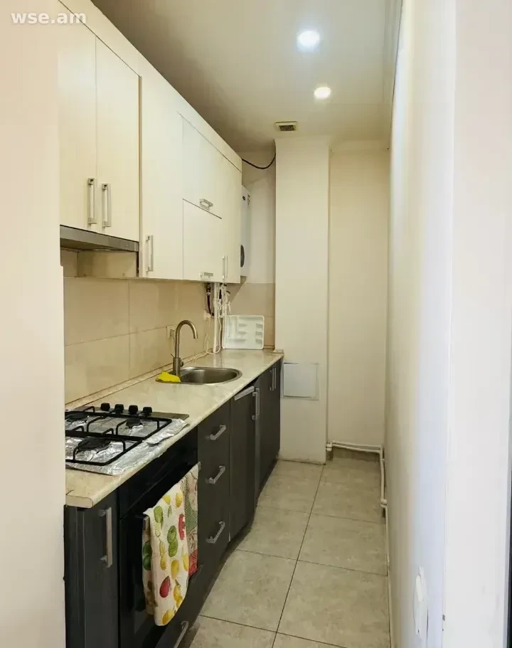 3-սենյականոց, 53 մ², 5/9 հարկ, Գյուրջյան փողոց 15/1