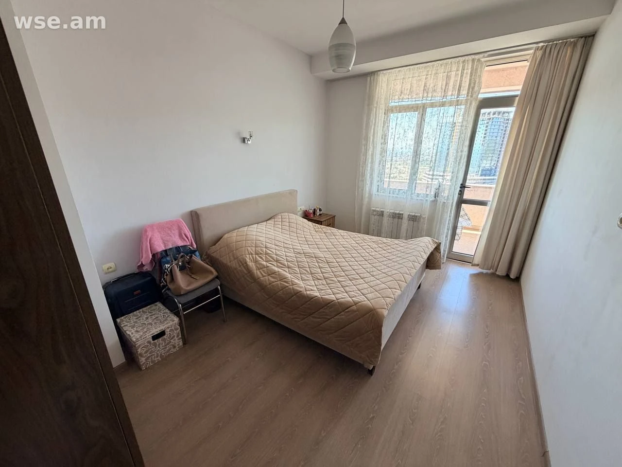 3-սենյականոց, 109 մ², 13/21 հարկ, Ծիծեռնակաբերդի խճուղի 1/2