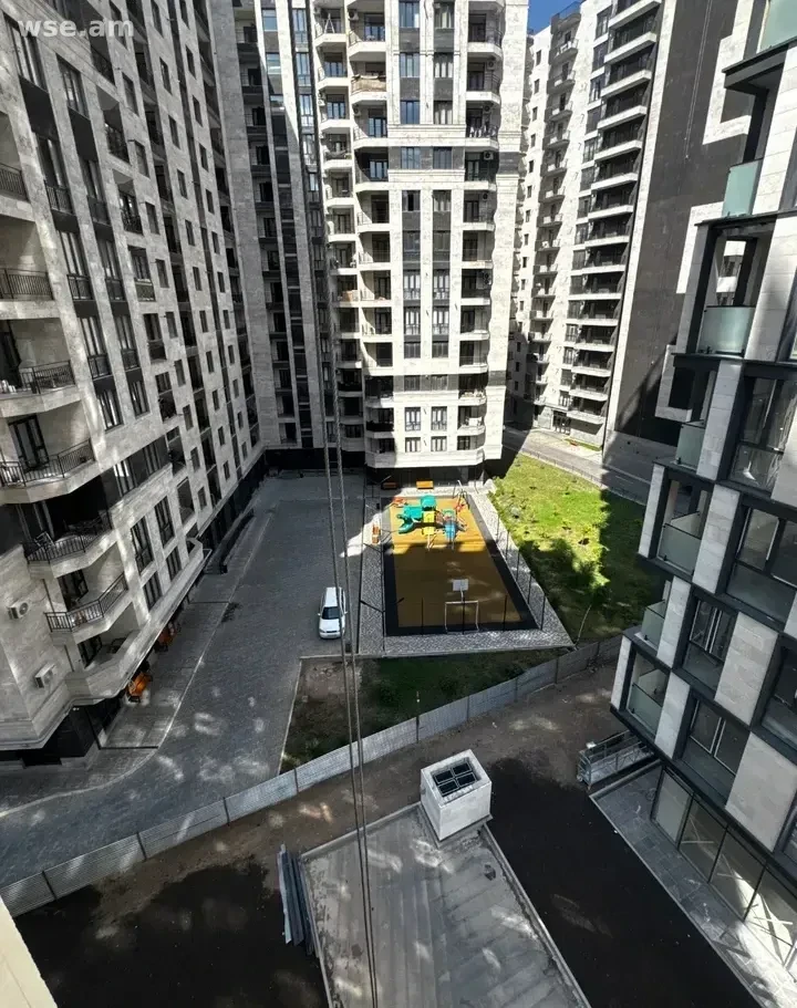 3室公寓, 80㎡, Քըրք Քըրքորյան փողոց — 220 000 $ | WSE.AM