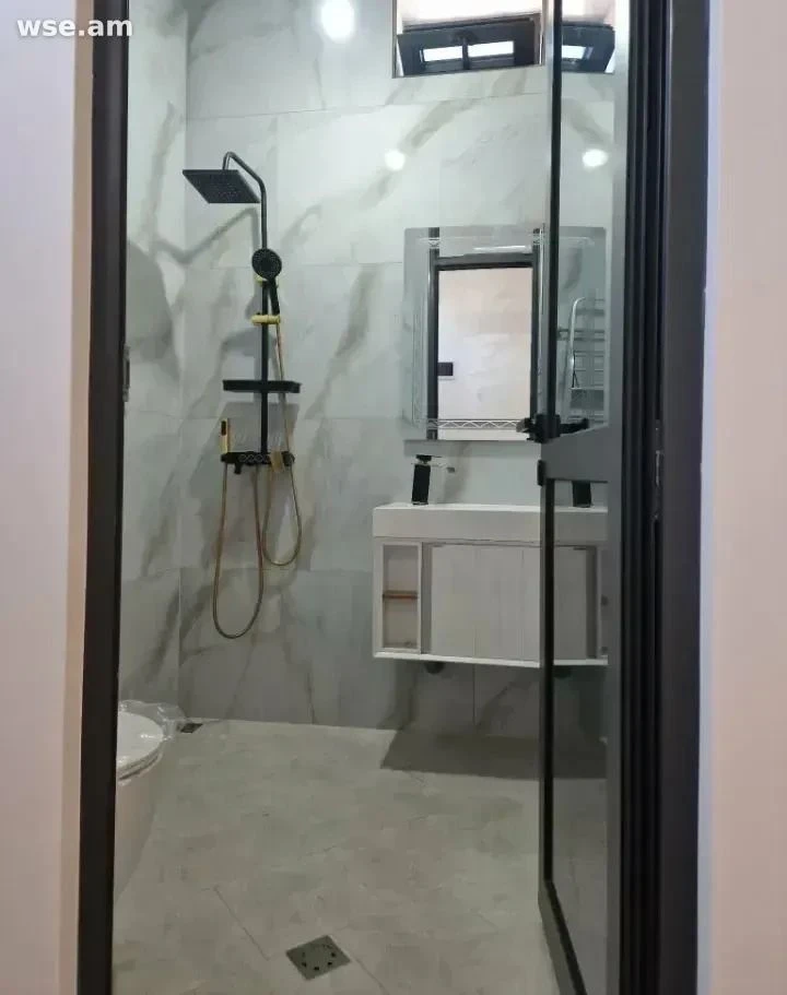 1-room, 25 m², 1/1 floor, Sebastia street 30