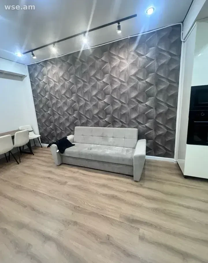 2 - սենյակ, 56 քմ, 12/12 հարկ, Մելիք Մելիքյան 2/1