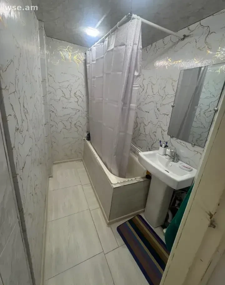 2-rooms, 60 m², 7/9 floor, Isahakyan microdistrict 3/3