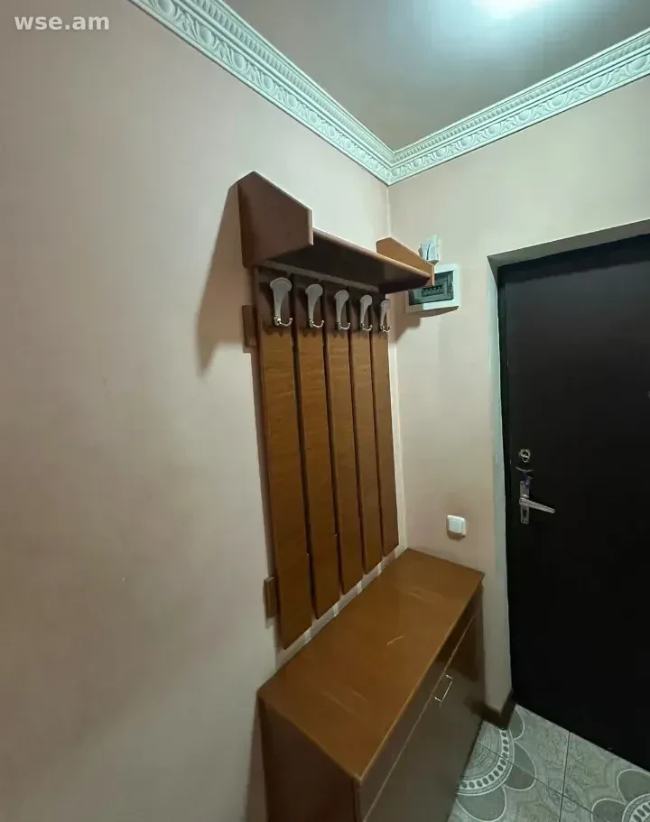 3 սենյականոց, 41 քմ, 3/5 հարկ, Աճառյան 30