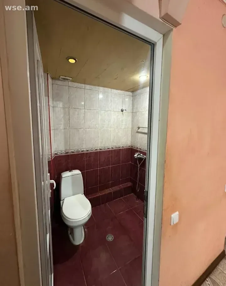 3 սենյականոց, 41 քմ, 3/5 հարկ, Աճառյան 30
