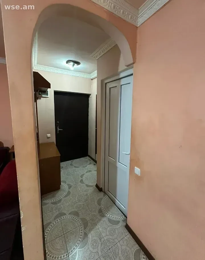 3 սենյականոց, 41 քմ, 3/5 հարկ, Աճառյան 30
