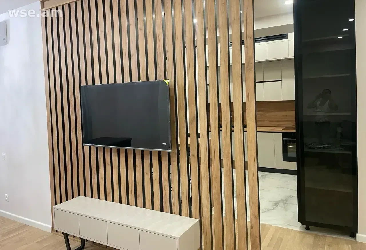 2-rooms, 80 m², 11/14 floor, Vratsakan street 16/3