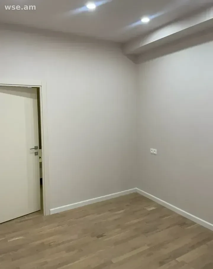 2-rooms, 80 m², 11/14 floor, Vratsakan street 16/3