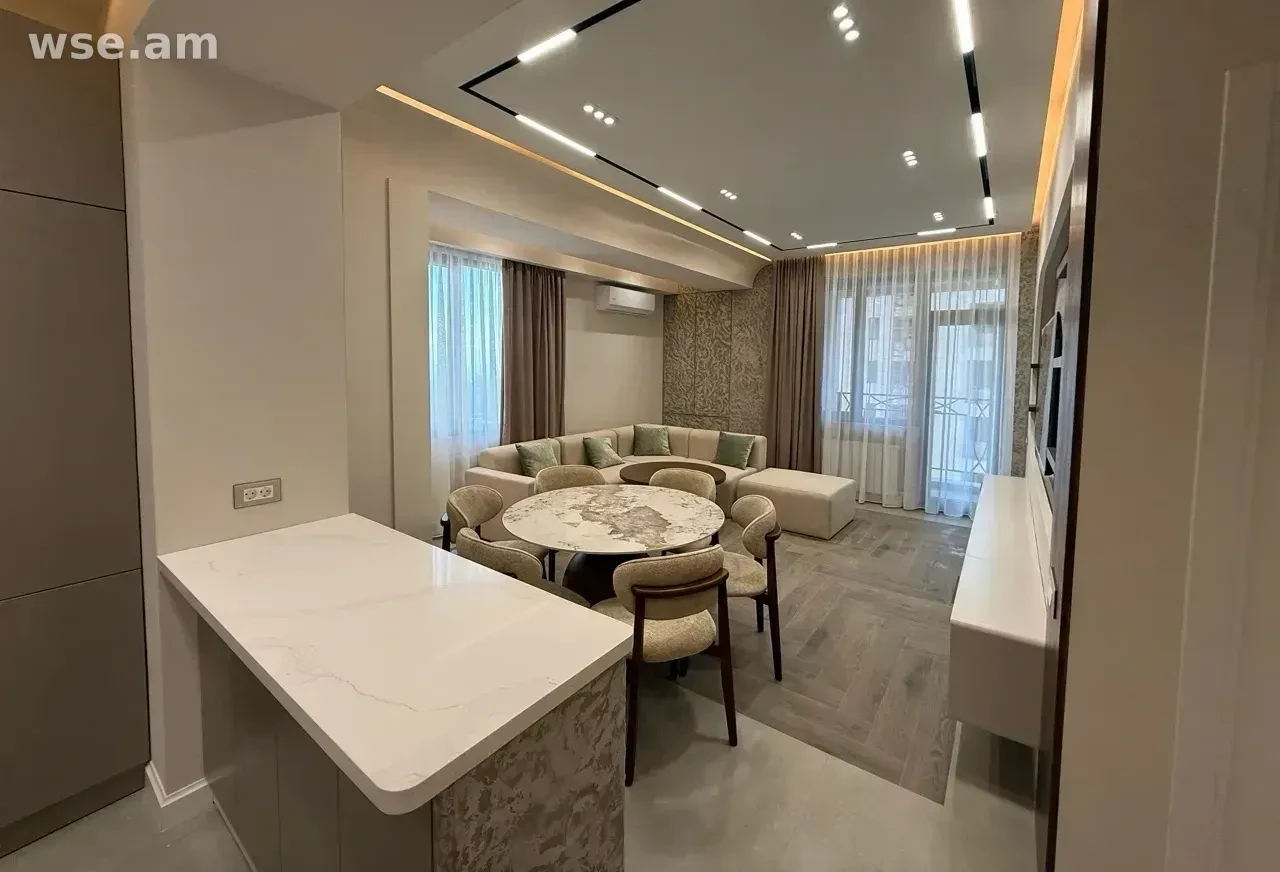 3-room, 90 m², 10/14 fl., Griboyedov Street 48/6