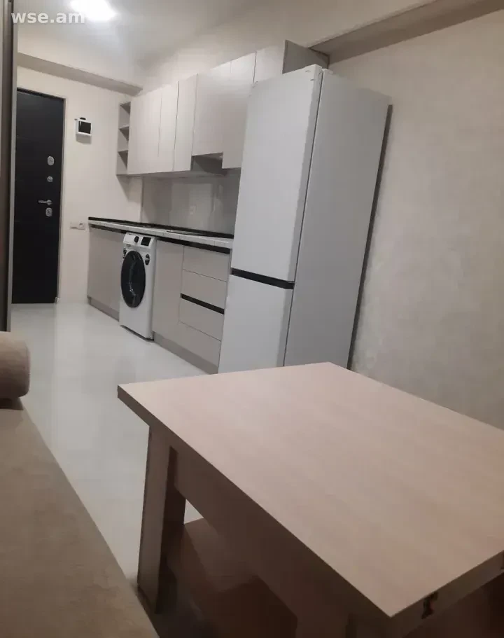 1-комн., 17 м², 8/8 эт., 35-я улица Нор Ареш 127/2
