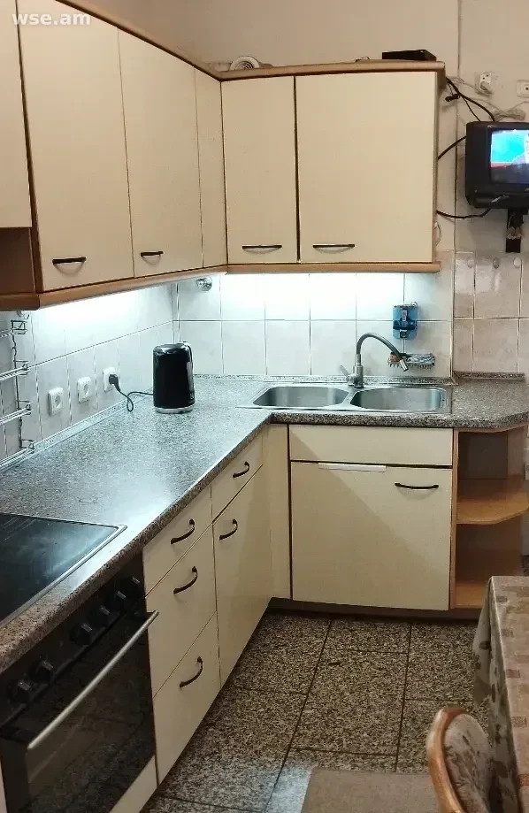 4-комн., 103 м², 1/6 эт., улица Карапета Улнеци 62