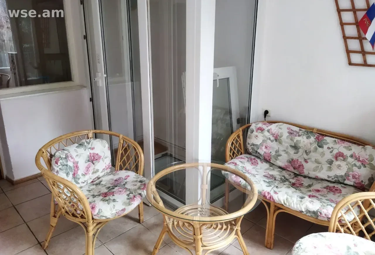 4-комн., 103 м², 1/6 эт., улица Карапета Улнеци 62
