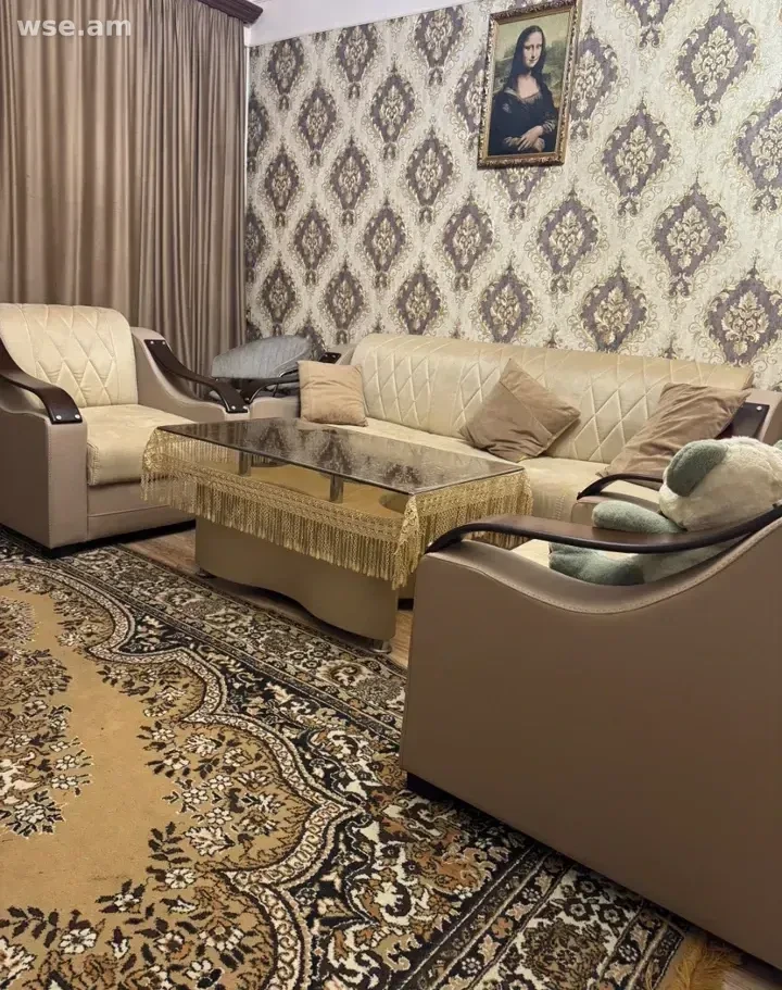 3-комн., 64 м², 1/14 эт., улица Ерзнкяна 1