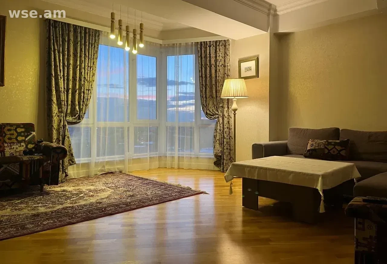 3-комн., 80 м², 9/14 эт., проспект Багратуняц 47/2