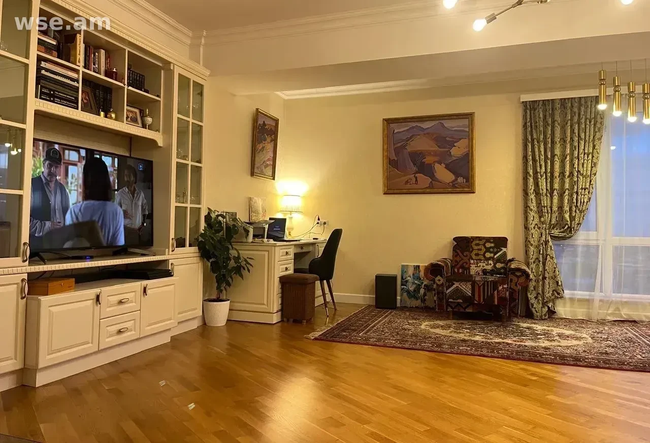 3-комн., 80 м², 9/14 эт., проспект Багратуняц 47/2