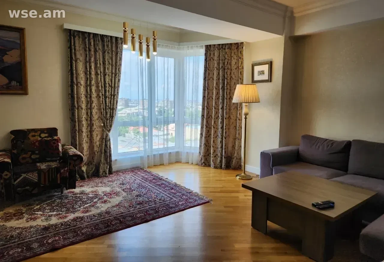 3-комн., 80 м², 9/14 эт., проспект Багратуняц 47/2