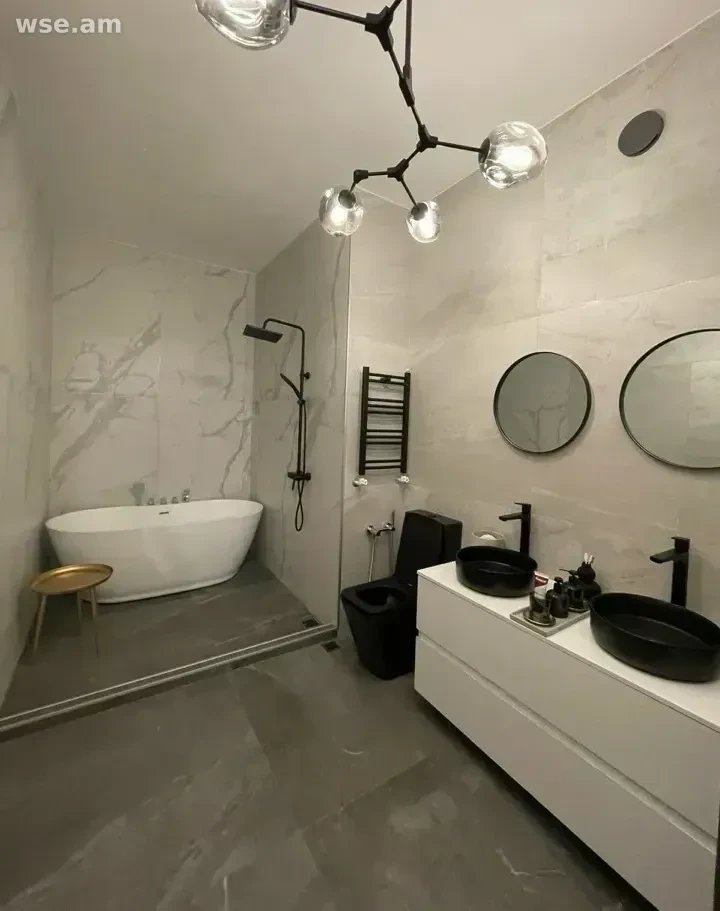 7 սենյականոց տուն, 182 մ², 2 հարկանի, Թադևոս Ավդալբեգյան փողոց 6