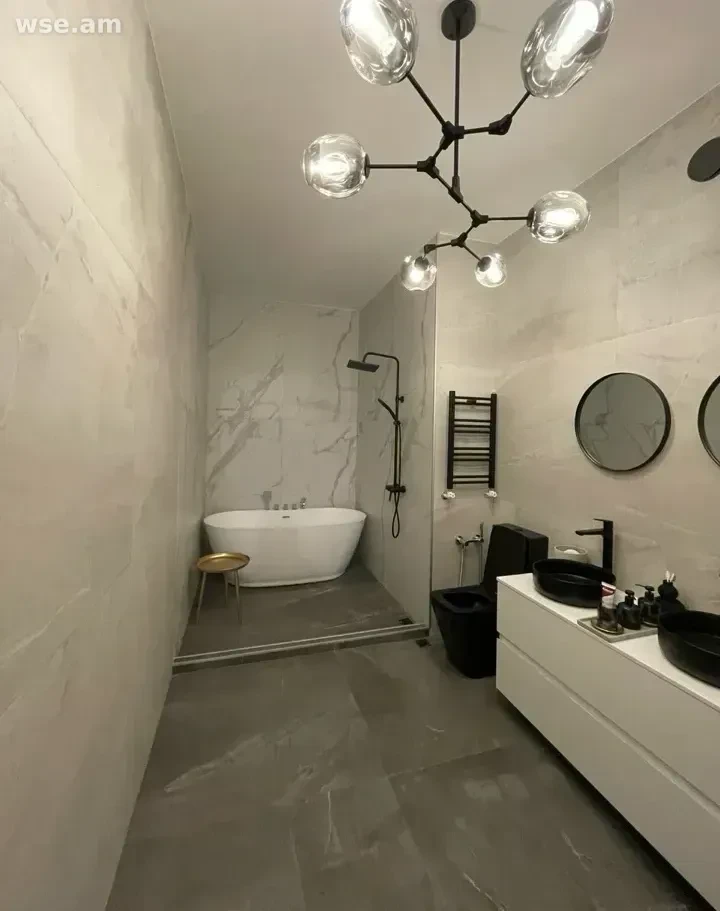 7 սենյականոց տուն, 182 մ², 2 հարկանի, Թադևոս Ավդալբեգյան փողոց 6