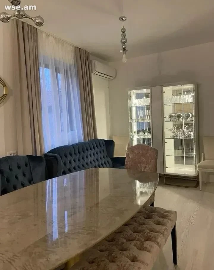 7 սենյականոց տուն, 182 մ², 2 հարկանի, Թադևոս Ավդալբեգյան փողոց 6