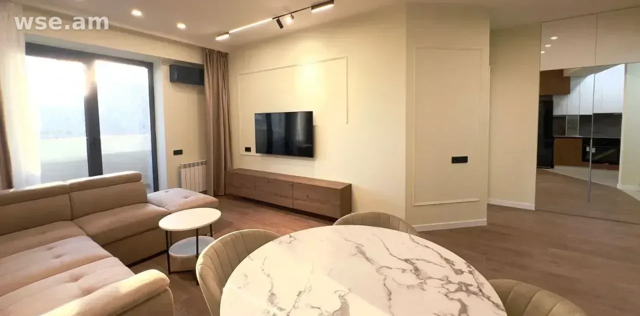 2-комн., 60 м², 13/15 эт., улица Кирка Керкоряна 21/20