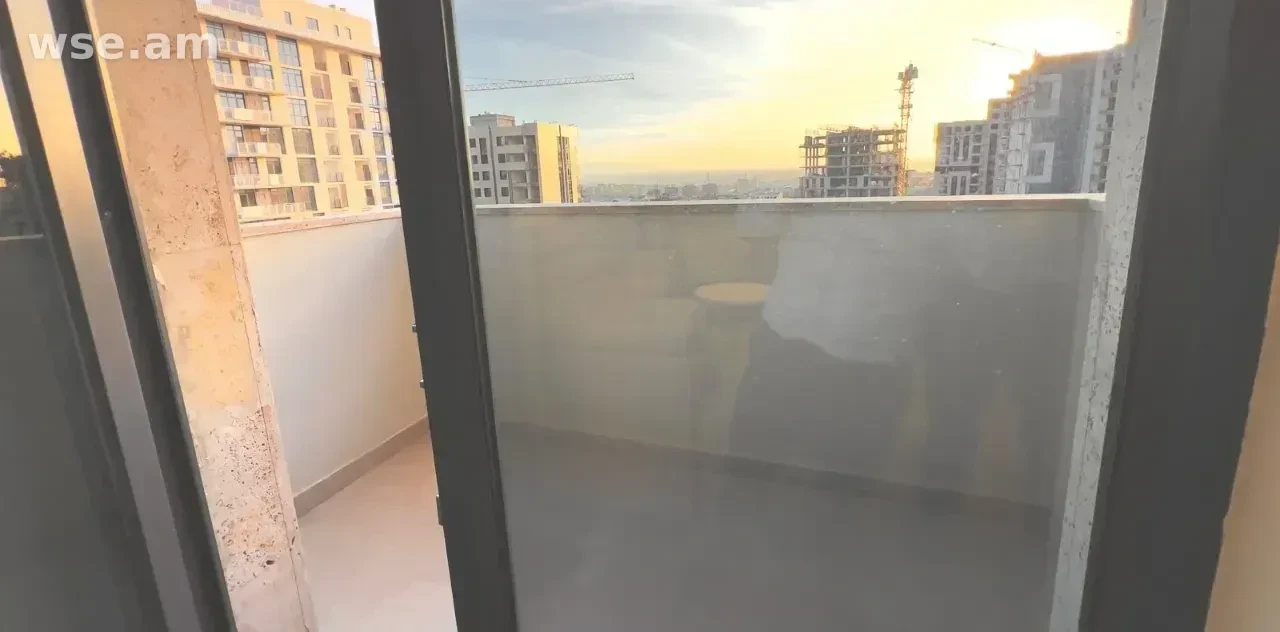 2-комн., 60 м², 13/15 эт., улица Кирка Керкоряна 21/20