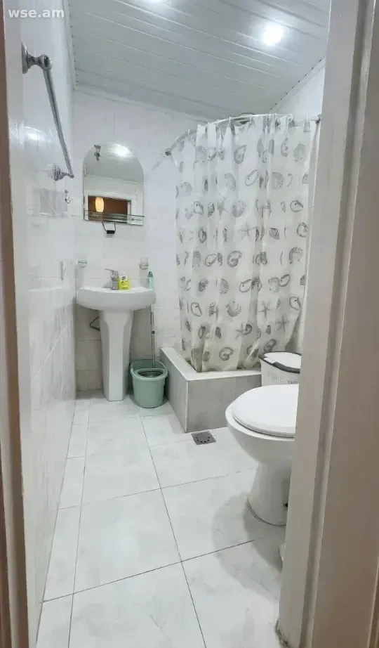 1-комн., 30 м², 2/4 эт., проспект Аршакуняц 6