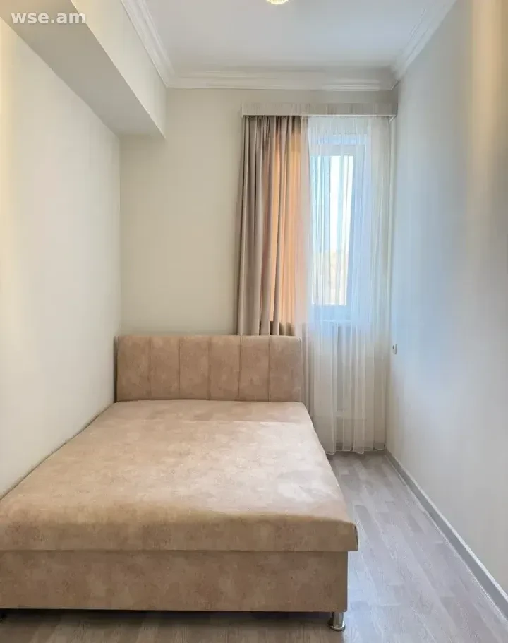 2-комн., 28 м², 2/3 эт., улица Гусам Шерами 5/15