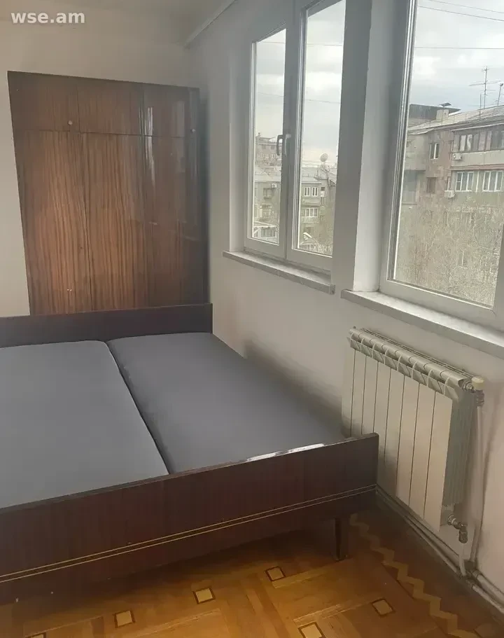 3-комн., 100 м², 3/5 эт., проспект Азатутян 9А